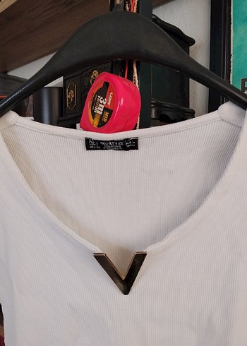 Kadın Beyaz V Yaka Uzun Kollu Tişört - Görsel 2