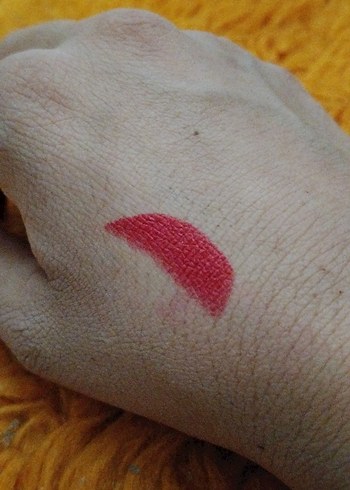 Bordo Renkli Ruj - Görsel 2