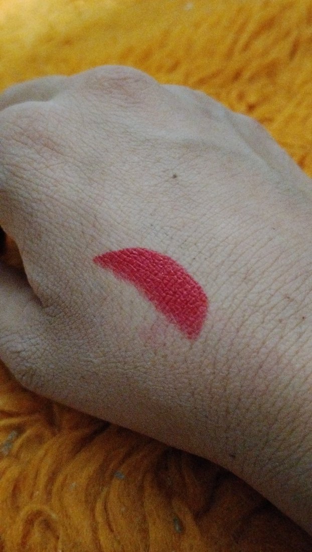 Bordo Renkli Ruj - Görsel 2