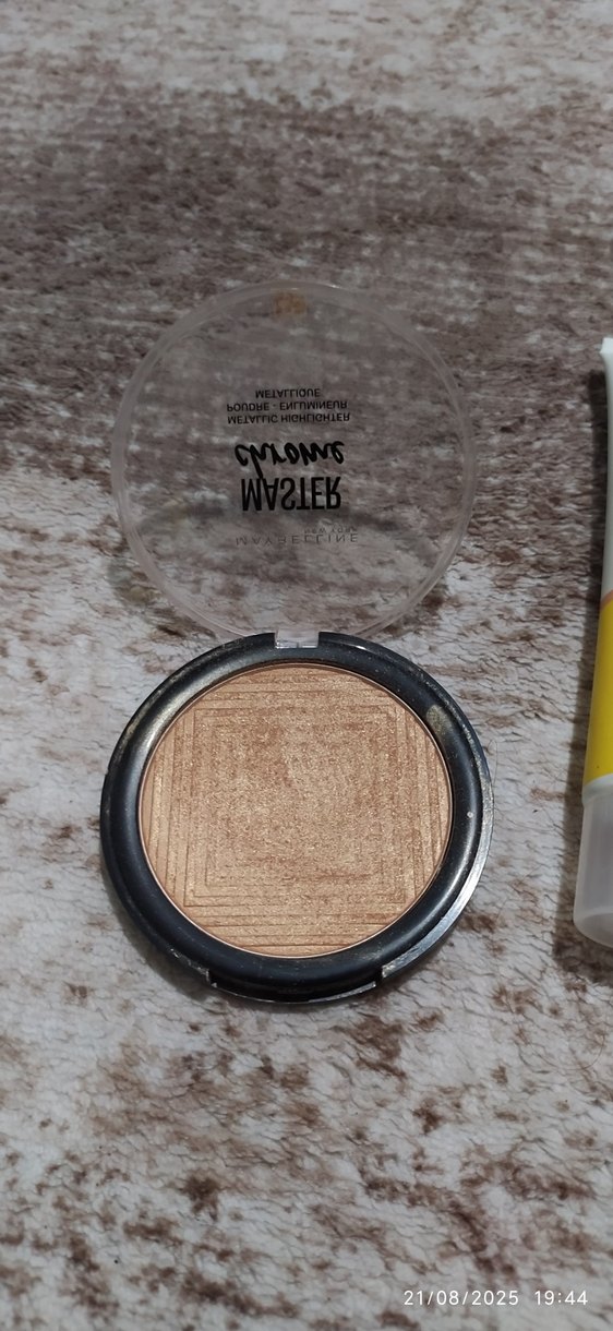 8 parça makyaj ürünleri - Görsel 2