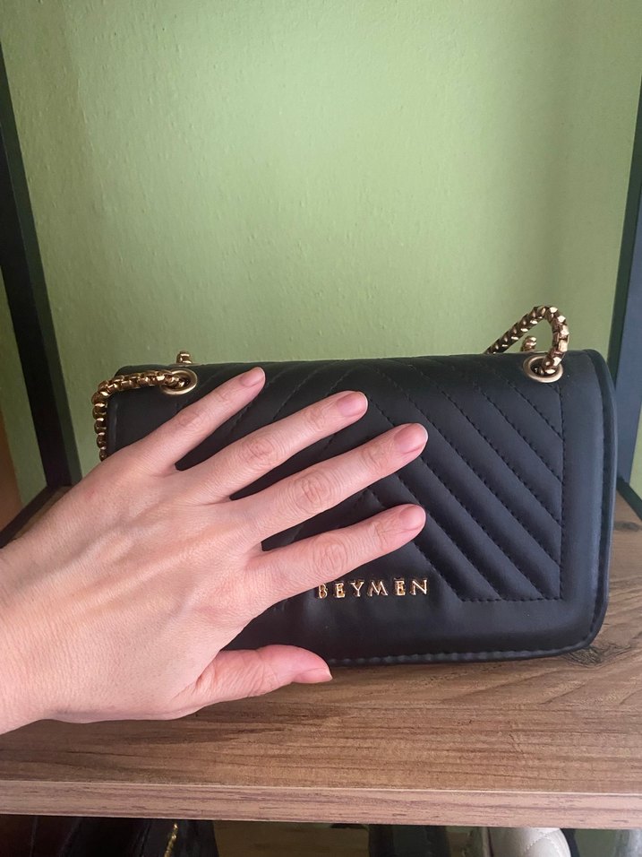 Zincir Detaylı Çanta - Görsel 2