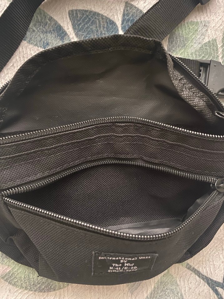 Siyah Bel Çantası - Görsel 3