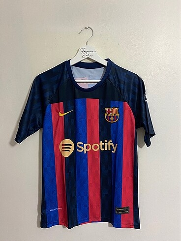 BARCELONA LEWANDOWSKİ FORMA