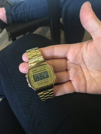 Orijinal casio saat