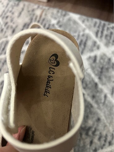 LC Waikiki LCW sandalet