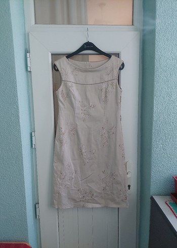 Bej Nakışlı  Keten Kılıf Elbise - Görsel 2