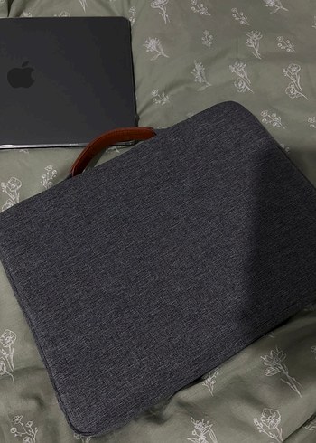 Beden Gri Kadın Laptop Çantası Fermuarlı