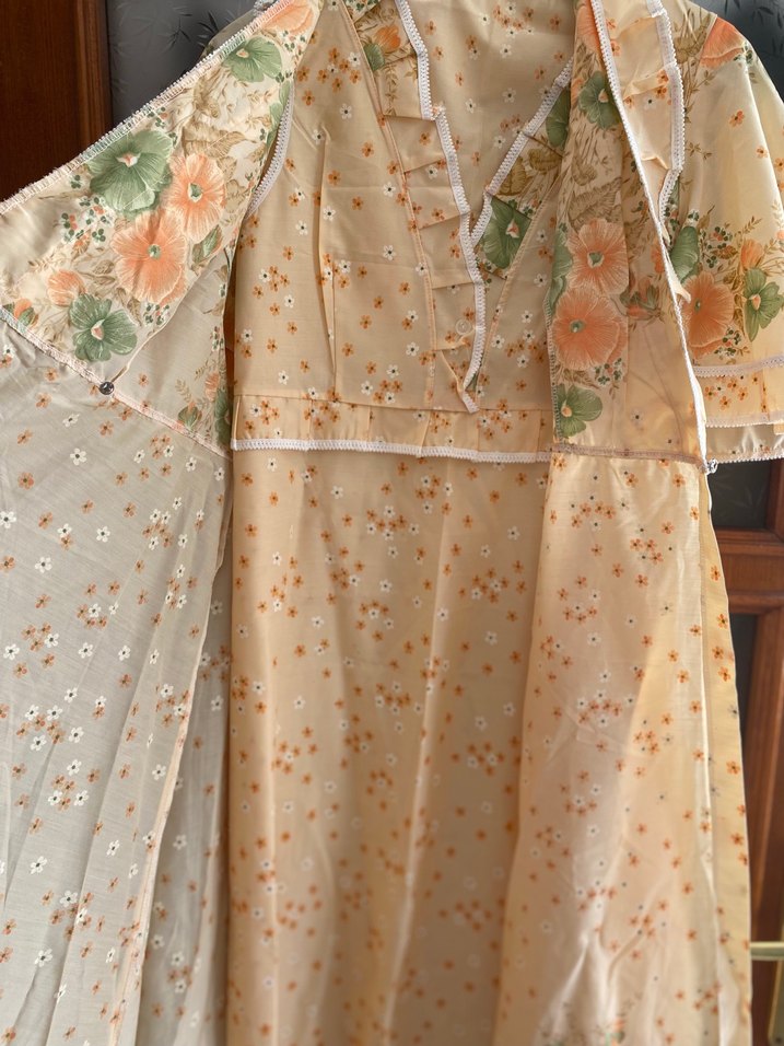 Krem  Baskılı Gecelik sabahlık takımı - Görsel 3