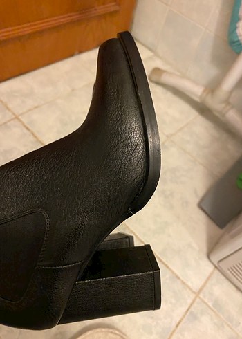 Siyah Deri Kadın Botlar, Tokalı, Blok Topuklu - Görsel 6