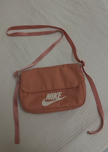 Nike Pudra Pembe Capraz Canta