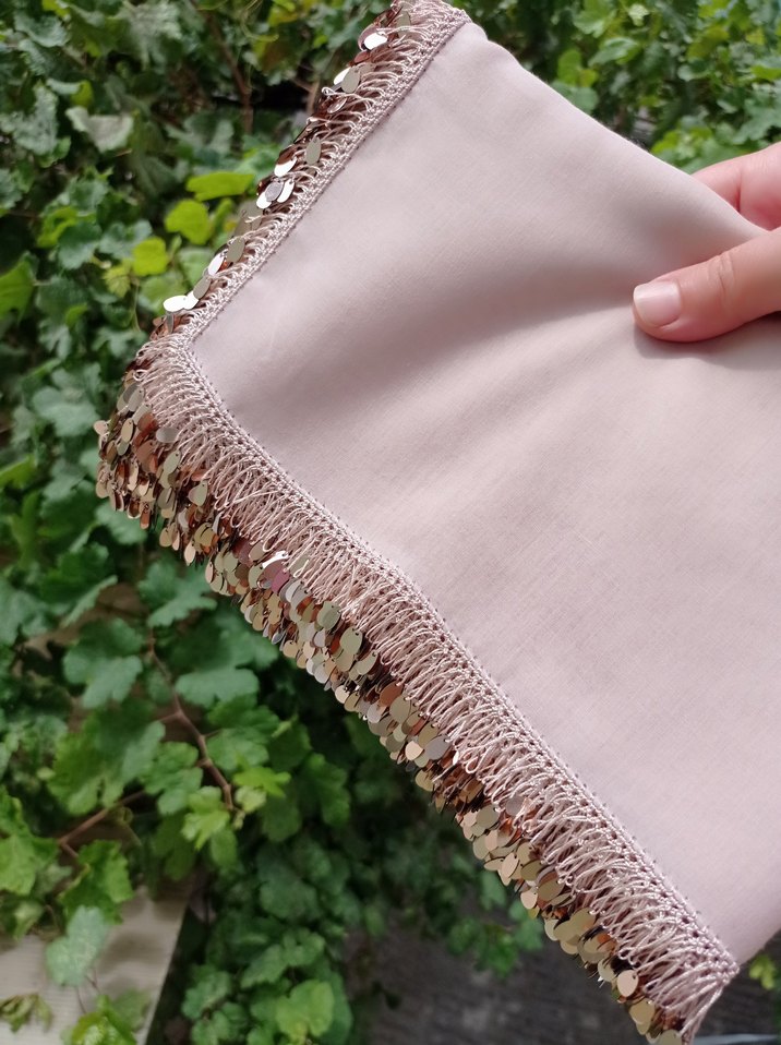 pul İşlemeli Bej Kadın El Zinciri - Görsel 4