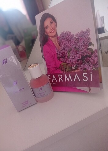 Farmasi Harika çiçeksi kokular 