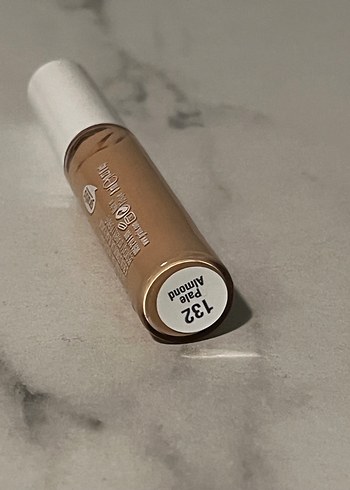 Bej Kapatıcı ve Aydınlatıcı 132 numara - Görsel 2