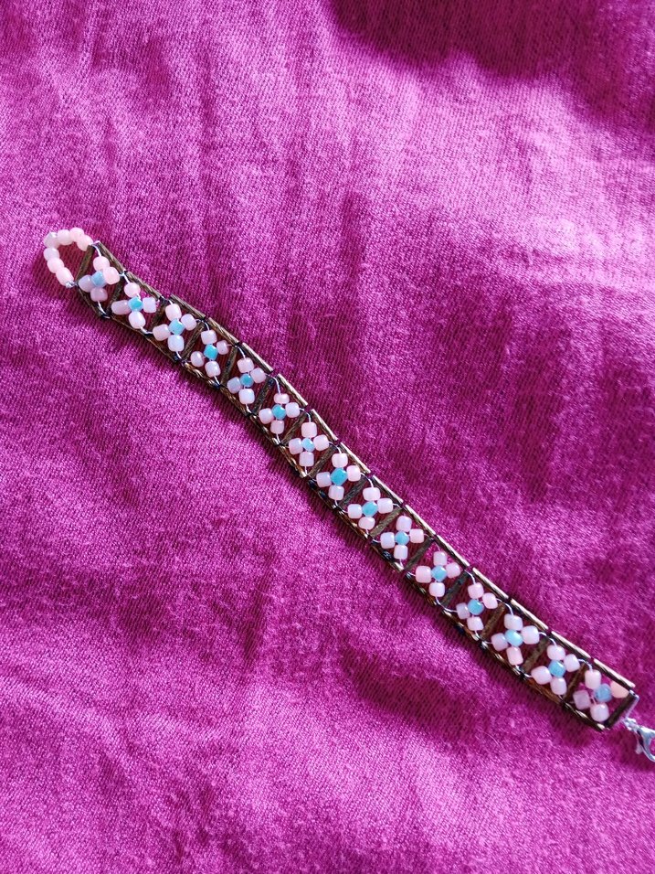 Renkli Nakışlı Boncuklu Kadın Bileklik - Görsel 2