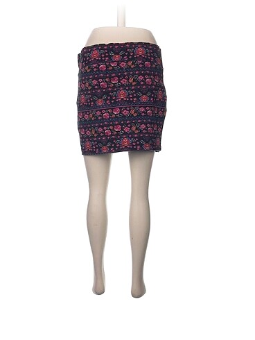 xl Beden LC Waikiki Mini Etek %70 İndirimli.