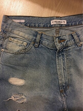 Pull and Bear pull and bear mom jean