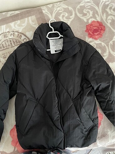 Bershka mont