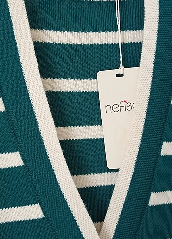 Diğer Nefise Hırka