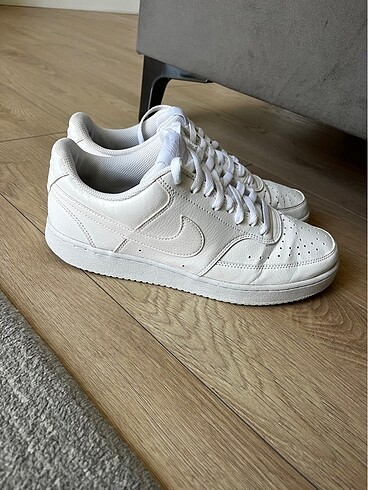 44 Beden Nike Court Vision - 44 Numara