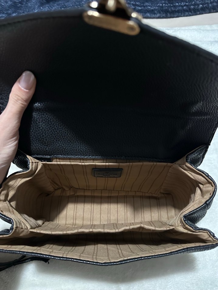 Siyah LV Deri Çapraz Çanta - Görsel 2