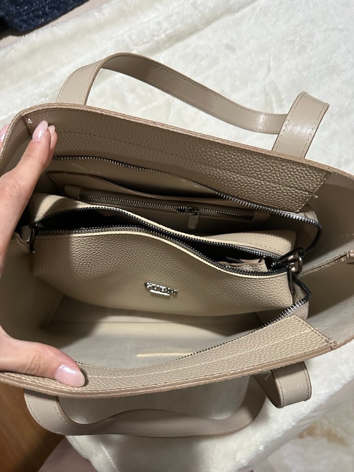 Guess Bej Deri Kadın El Çantası - Görsel 2