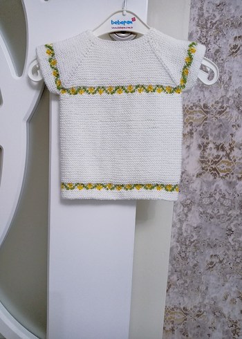 Nakışlı Beyaz Kız ve Erkek Çocuk Örgü Yelek - Görsel 5