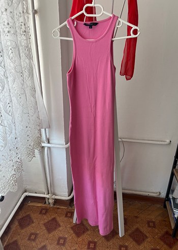 Pembe Uzun Kolsuz Günlük Elbise