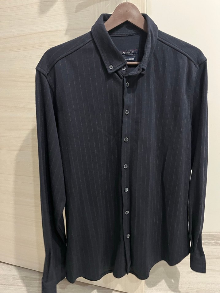 Düğmeli lacivert çizgili Erkek Gömlek - Görsel 3