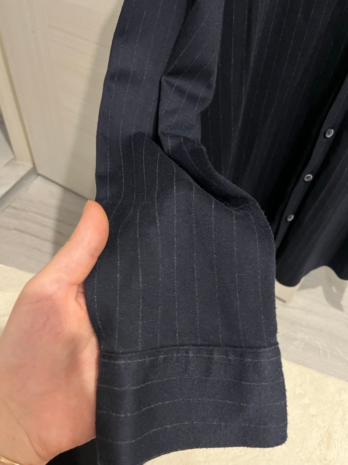 Düğmeli lacivert çizgili Erkek Gömlek - Görsel 4