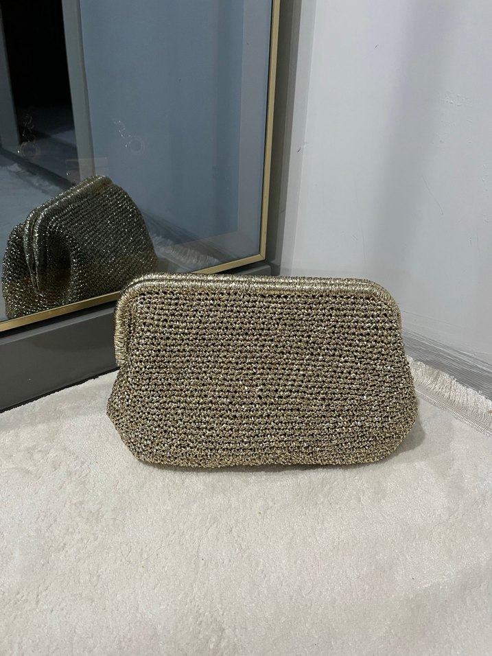 İşlemeli Gold Kadın El Çantası - Görsel 4