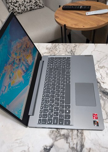 SIFIR GİBİ RYZEN 5 LENOVO/ 256 GB SSD / 8 GB RAM - Görsel 5