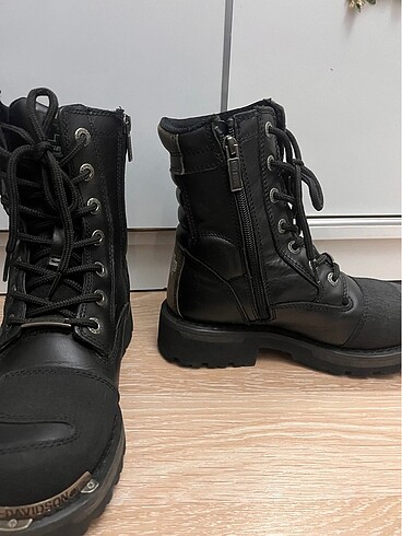 Harley Davidson Harley davidson kadın bot
