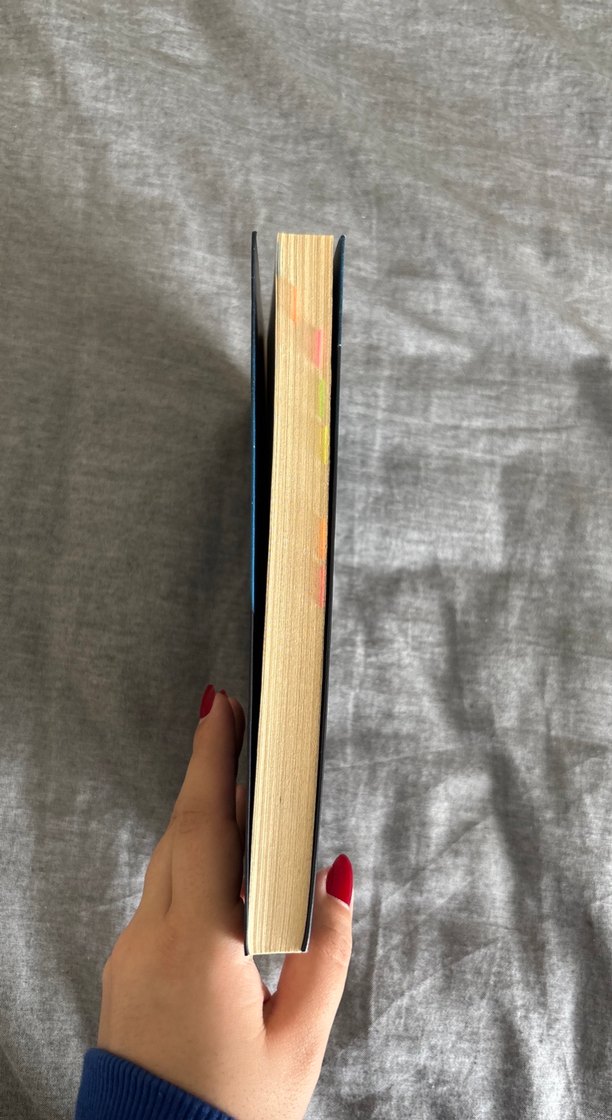 Yere Yakın Yıldızlara Uzak - Emine Tavuz - Görsel 2