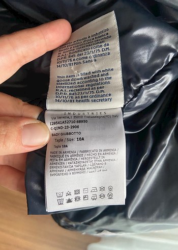 Moncler Çocuk Mont - Görsel 6