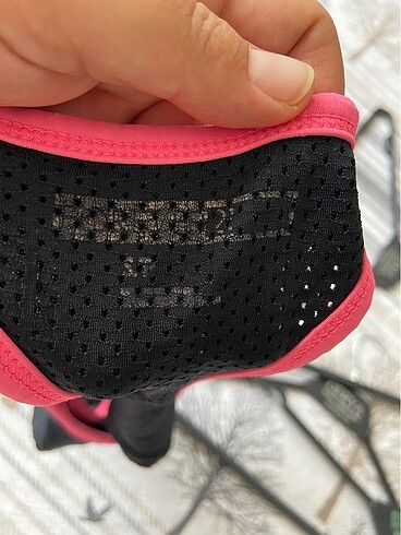 s Beden Forever 21 Sporcu Sütyen