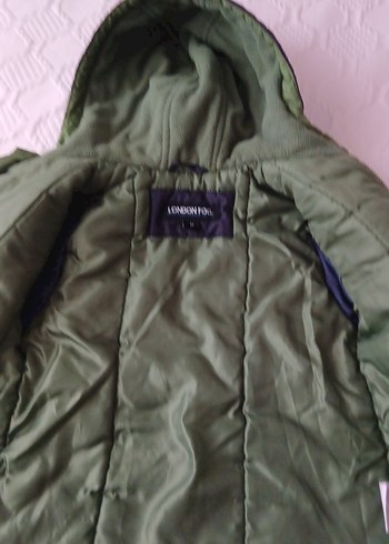 Erkek Çocuk Yeşil Kapüşonlu Fermuarlı Mont - Görsel 2