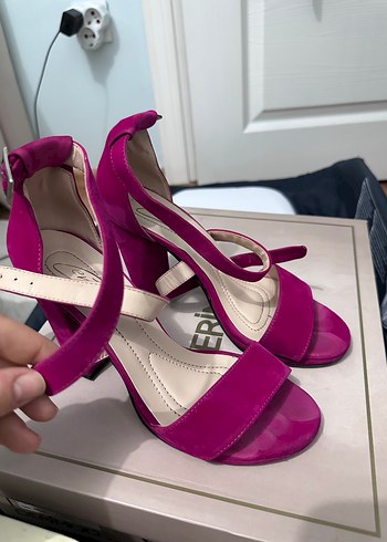 Pembe Süet Stiletto Topuklu Kadın Ayakkabı - Görsel 3