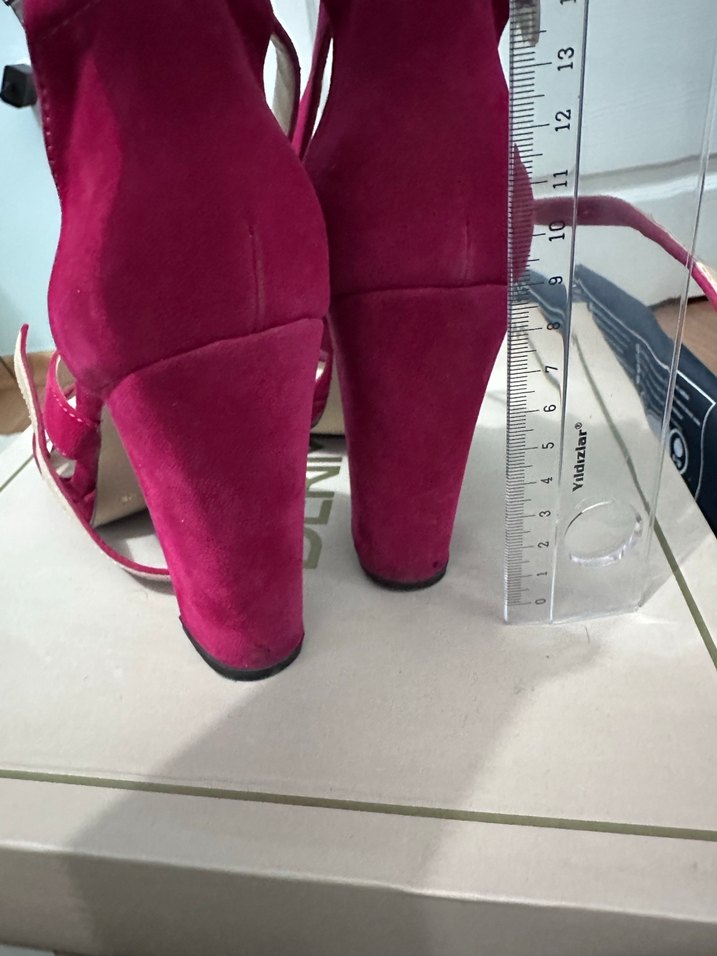 Pembe Süet Stiletto Topuklu Kadın Ayakkabı - Görsel 2