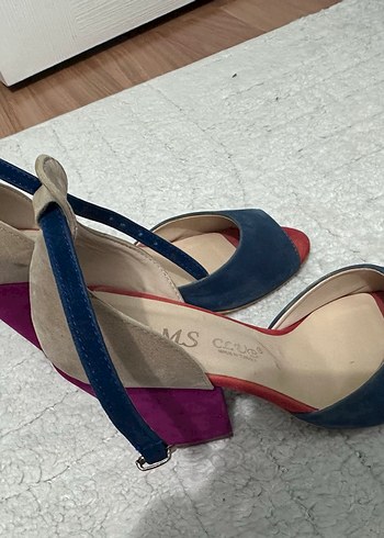 Renkli Süet Topuklu Kadın Ayakkabı - Görsel 3