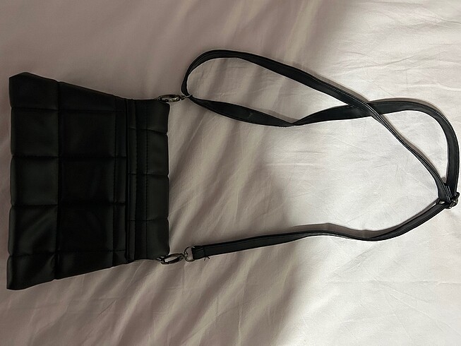 Siyah Çanta - Görsel 6