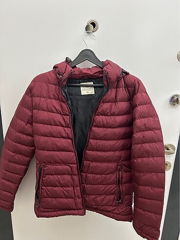 Bordo Şişme Mont