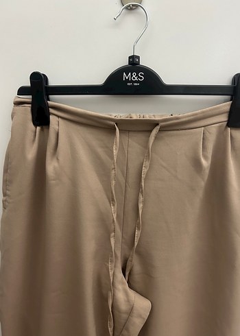 Bej Rahat Kesim Kumaş Kadın Pantolon Trendyol - Görsel 4