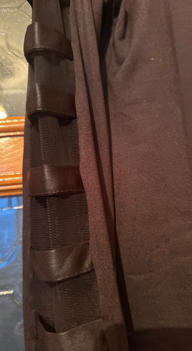 Siyah Deri Kemerli Uzun Kollu Bluz - Görsel 3