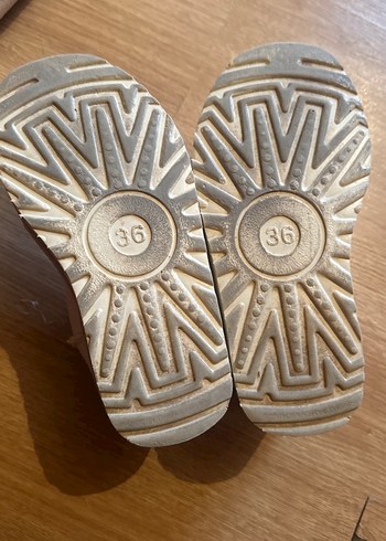 Bej Süet Kürklü Kadın Dolgu Topuk Bot - Görsel 3