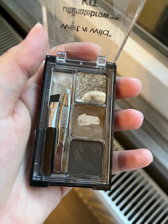 Wet n Wild Ultimate Brow Kit Kaş Seti - Görsel 2