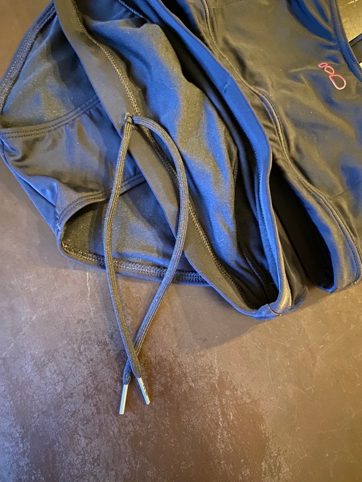 Siyah İnce Askılı Spor Bikini - Görsel 4