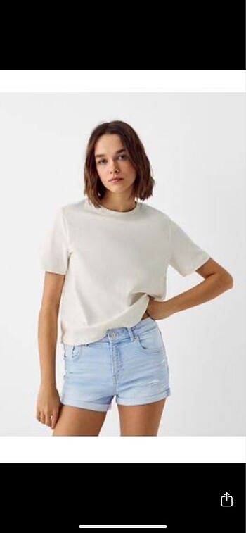 Bershka acik renk katlamali sort