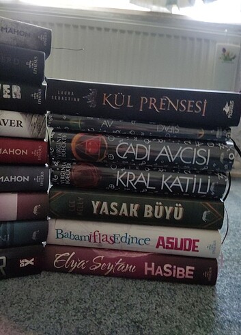 Beden Pegasus Ephesus Yabancı Parodi Kitap