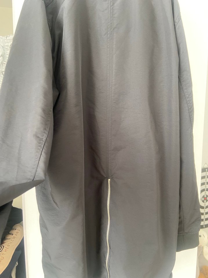 Düğmeli Siyah Midi Kadın Ceket - Görsel 2