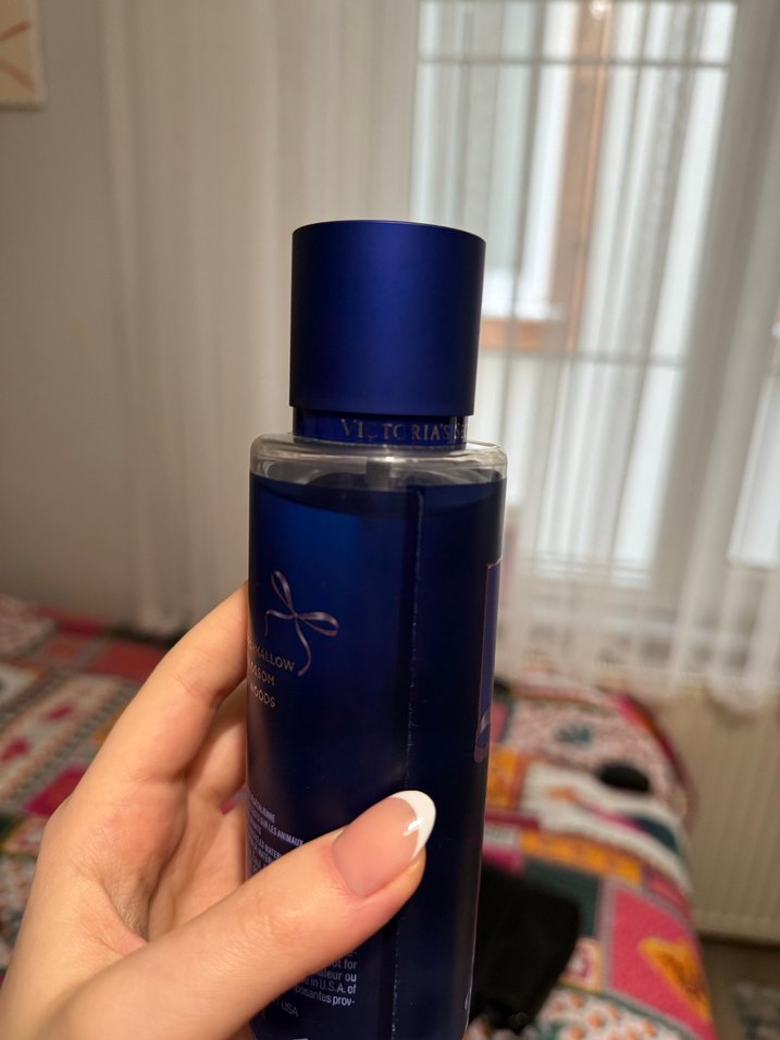 Victoria's Secret Whipped Marshmallow Kadın Parfümü - Görsel 3